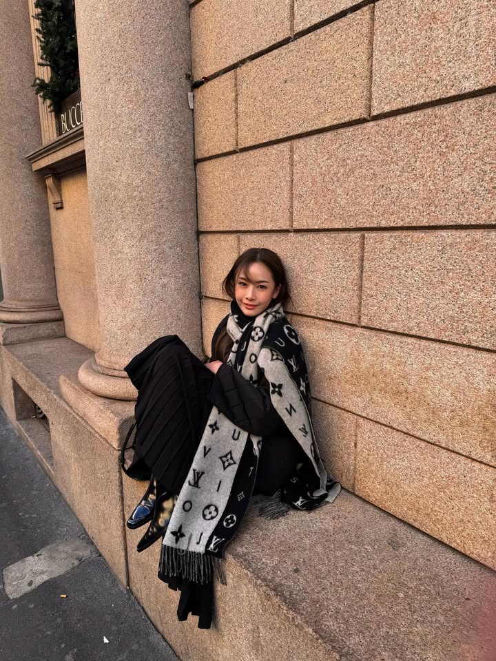 แพต - ชญานิษฐ์ ชาญสง่าเวช