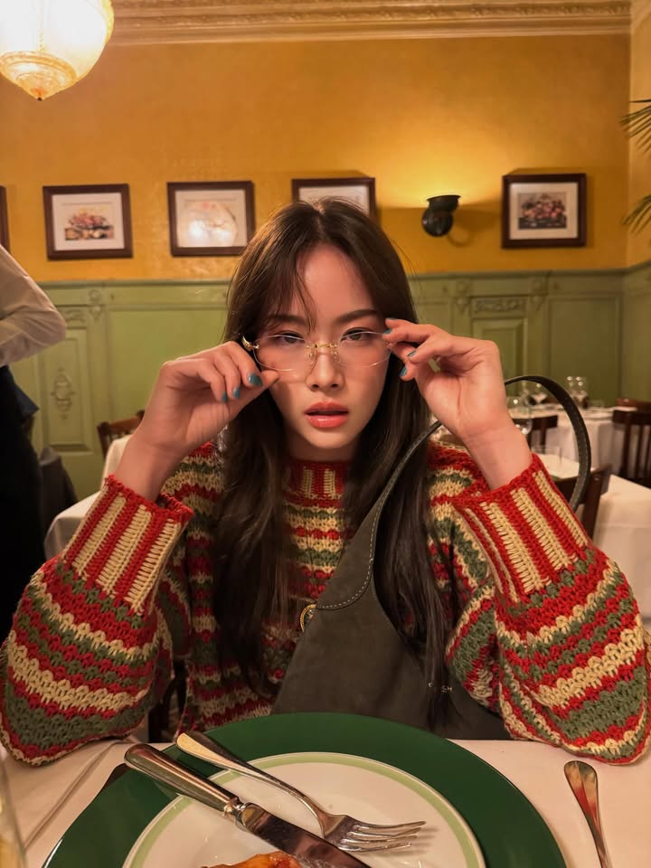 แพต - ชญานิษฐ์ ชาญสง่าเวช