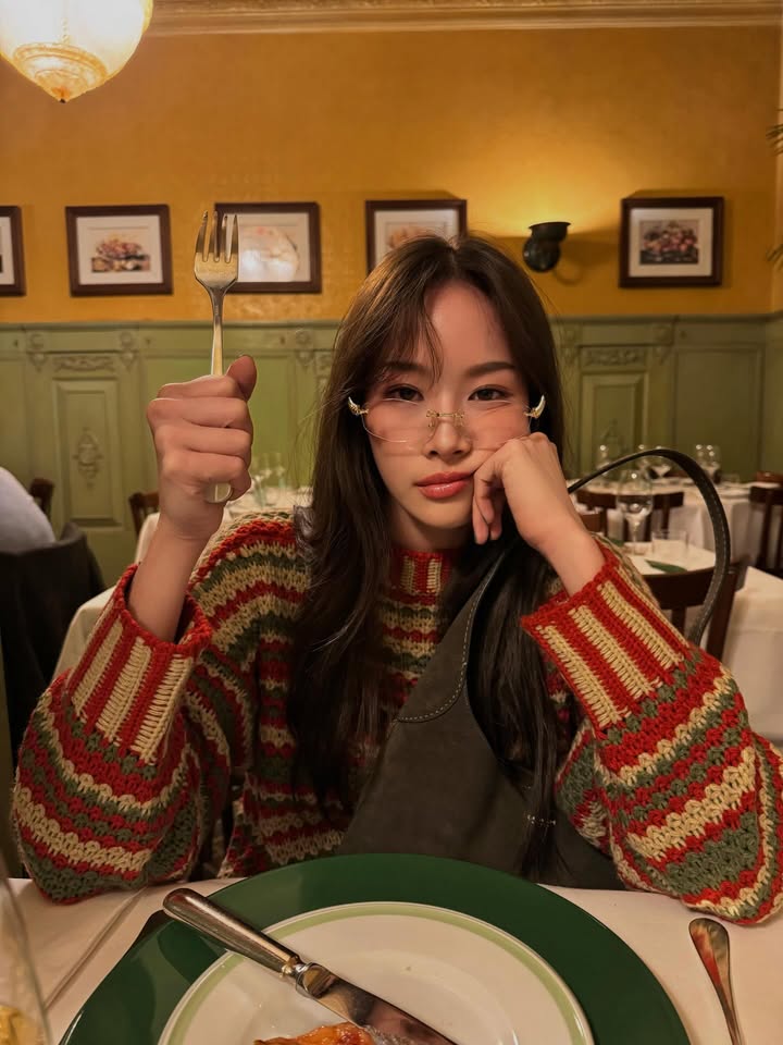 แพต - ชญานิษฐ์ ชาญสง่าเวช