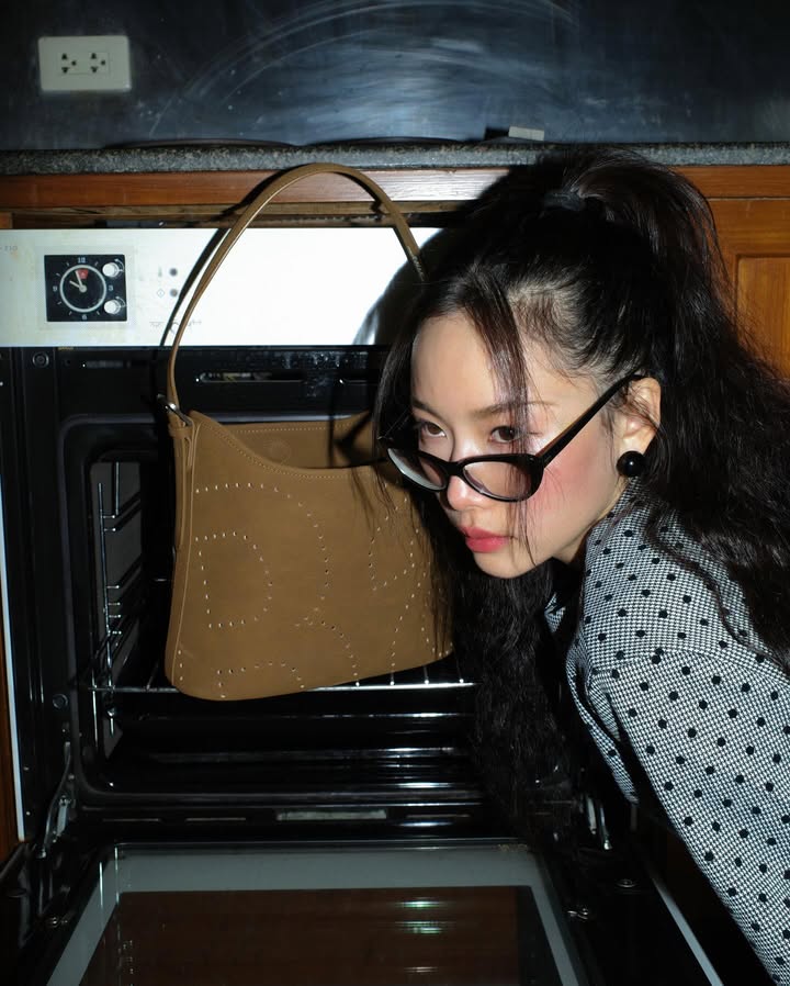 แพต - ชญานิษฐ์ ชาญสง่าเวช