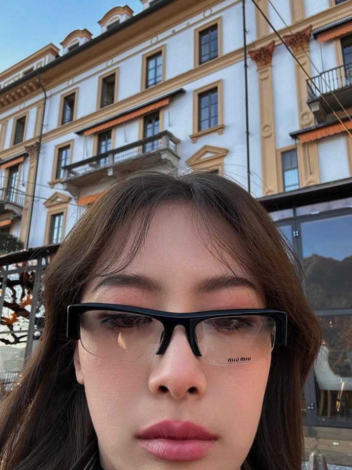 แพต - ชญานิษฐ์ ชาญสง่าเวช