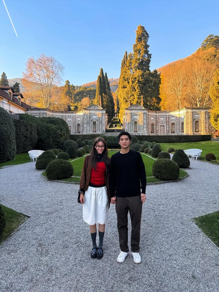 แพต - ชญานิษฐ์ ชาญสง่าเวช