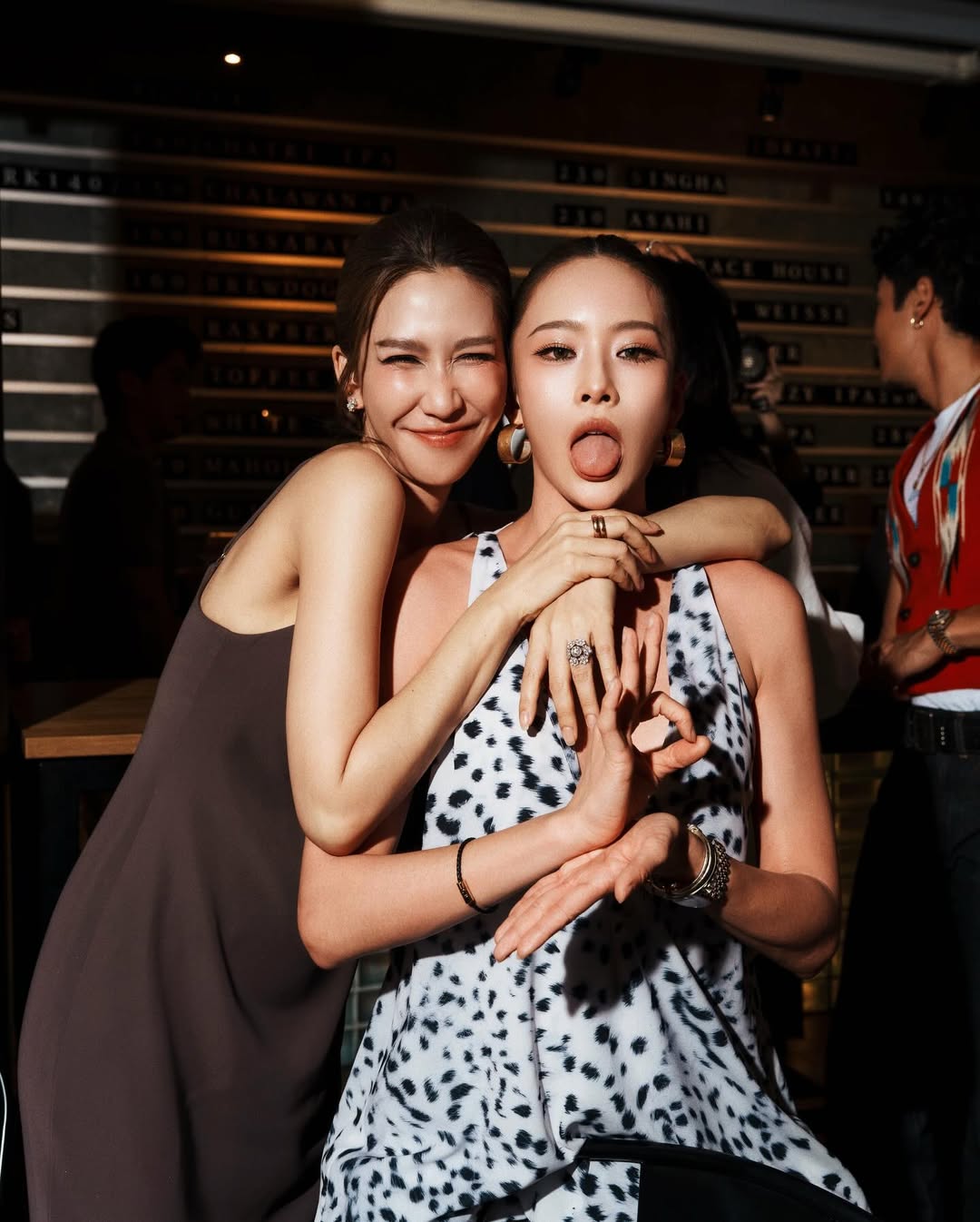 แพต - ชญานิษฐ์ ชาญสง่าเวช