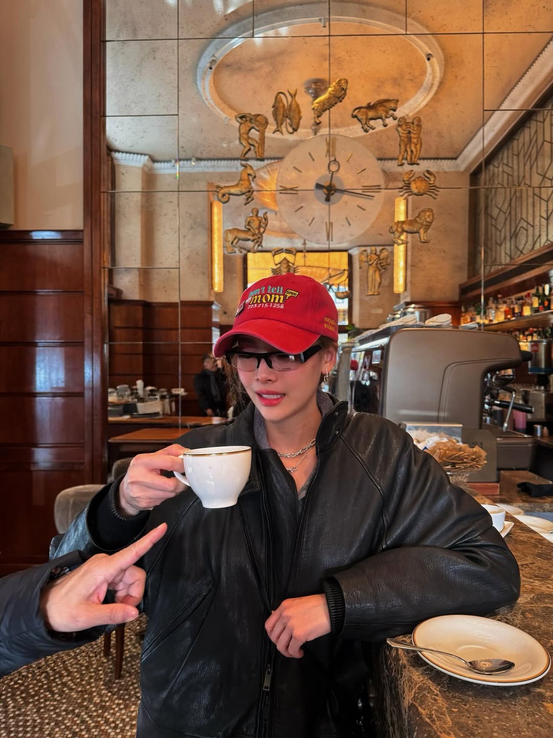 แพต - ชญานิษฐ์ ชาญสง่าเวช