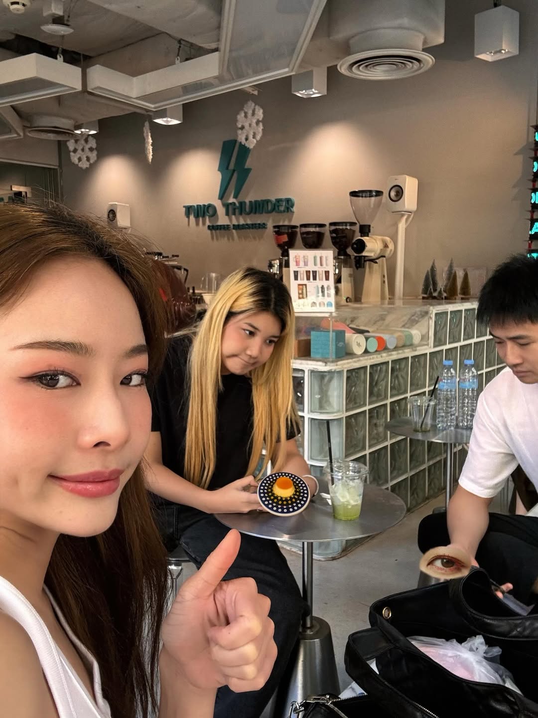 แพต - ชญานิษฐ์ ชาญสง่าเวช