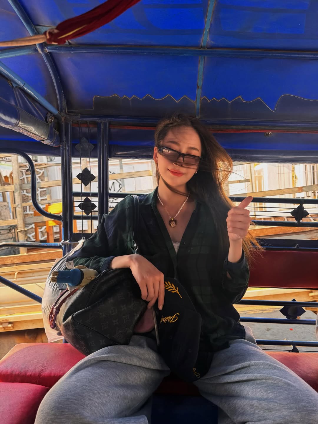 แพต - ชญานิษฐ์ ชาญสง่าเวช