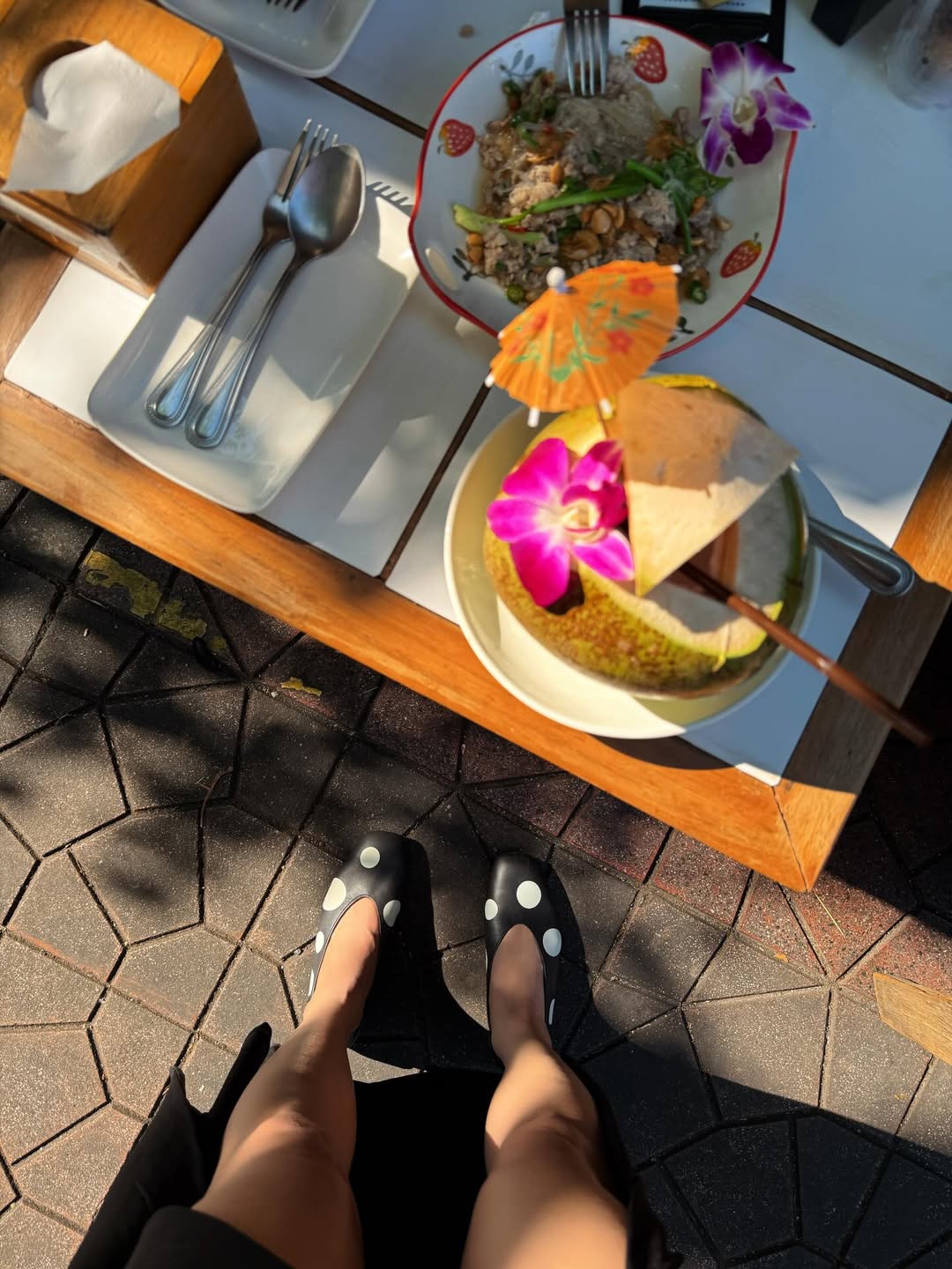 แพต - ชญานิษฐ์ ชาญสง่าเวช