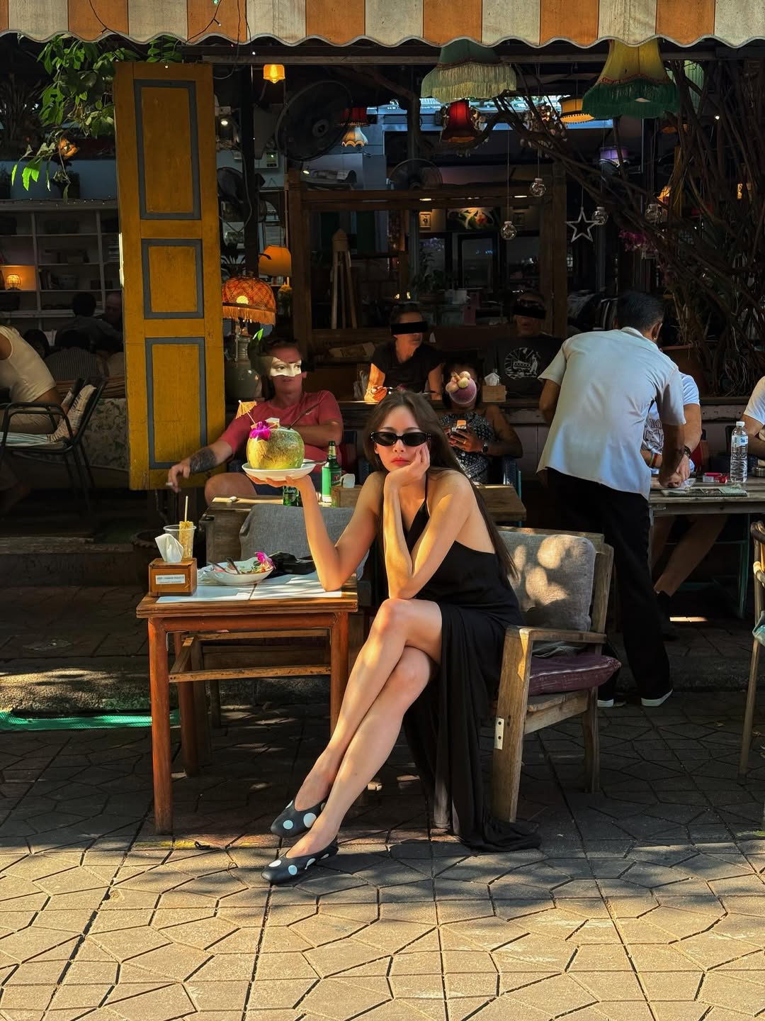 แพต - ชญานิษฐ์ ชาญสง่าเวช