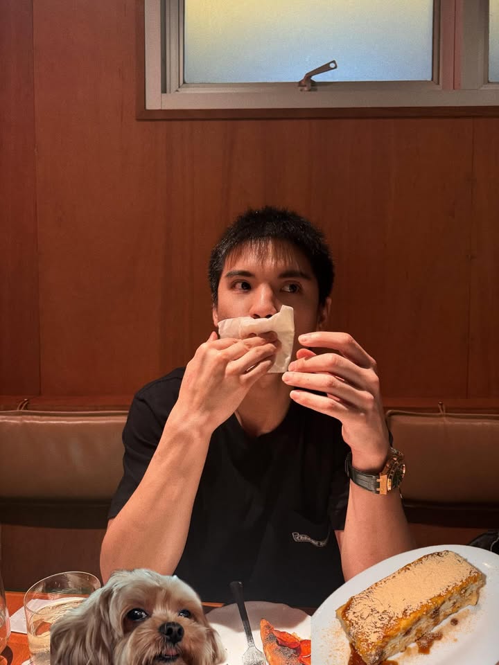 แพต - ชญานิษฐ์ ชาญสง่าเวช