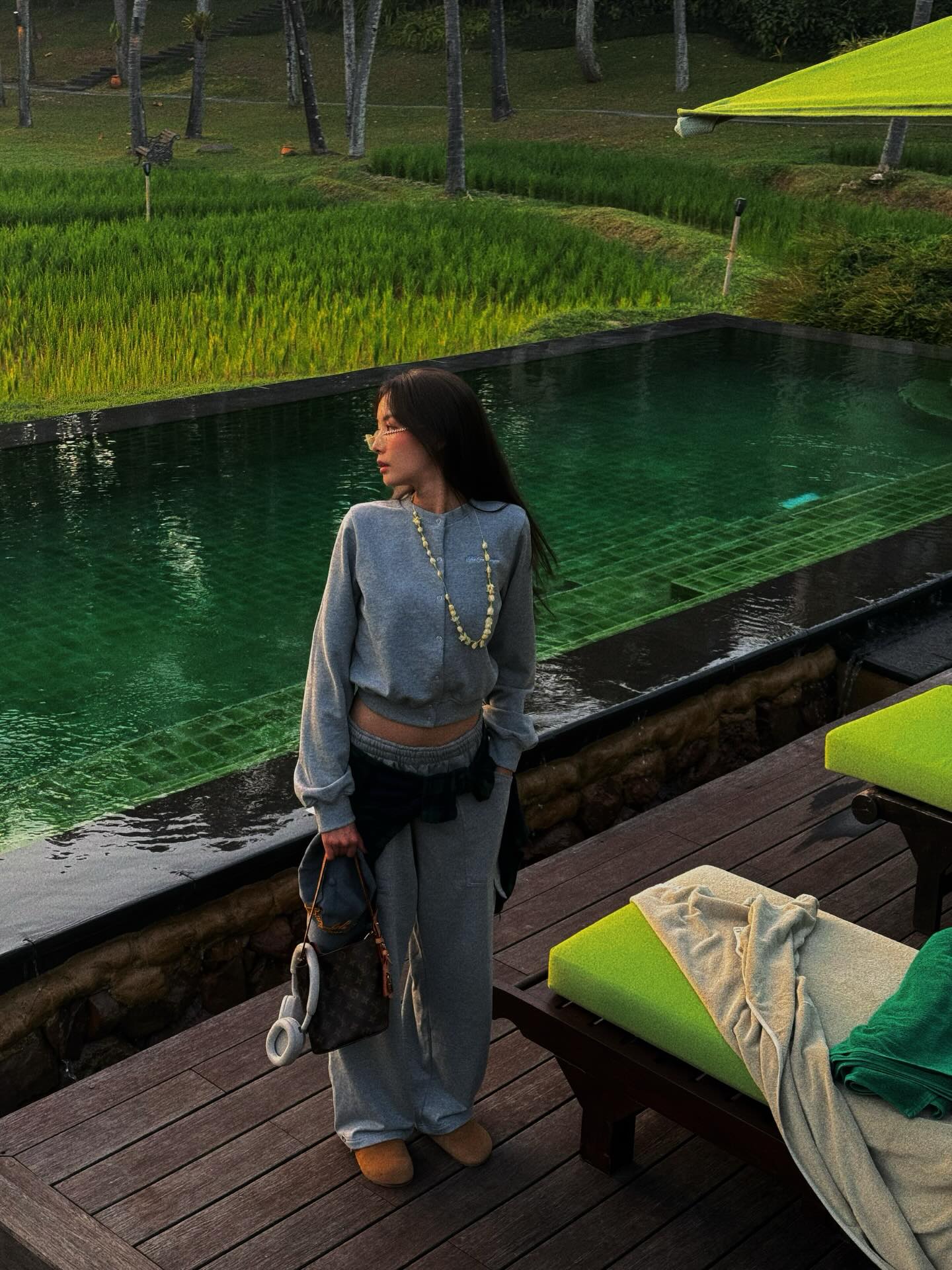 แพต - ชญานิษฐ์ ชาญสง่าเวช