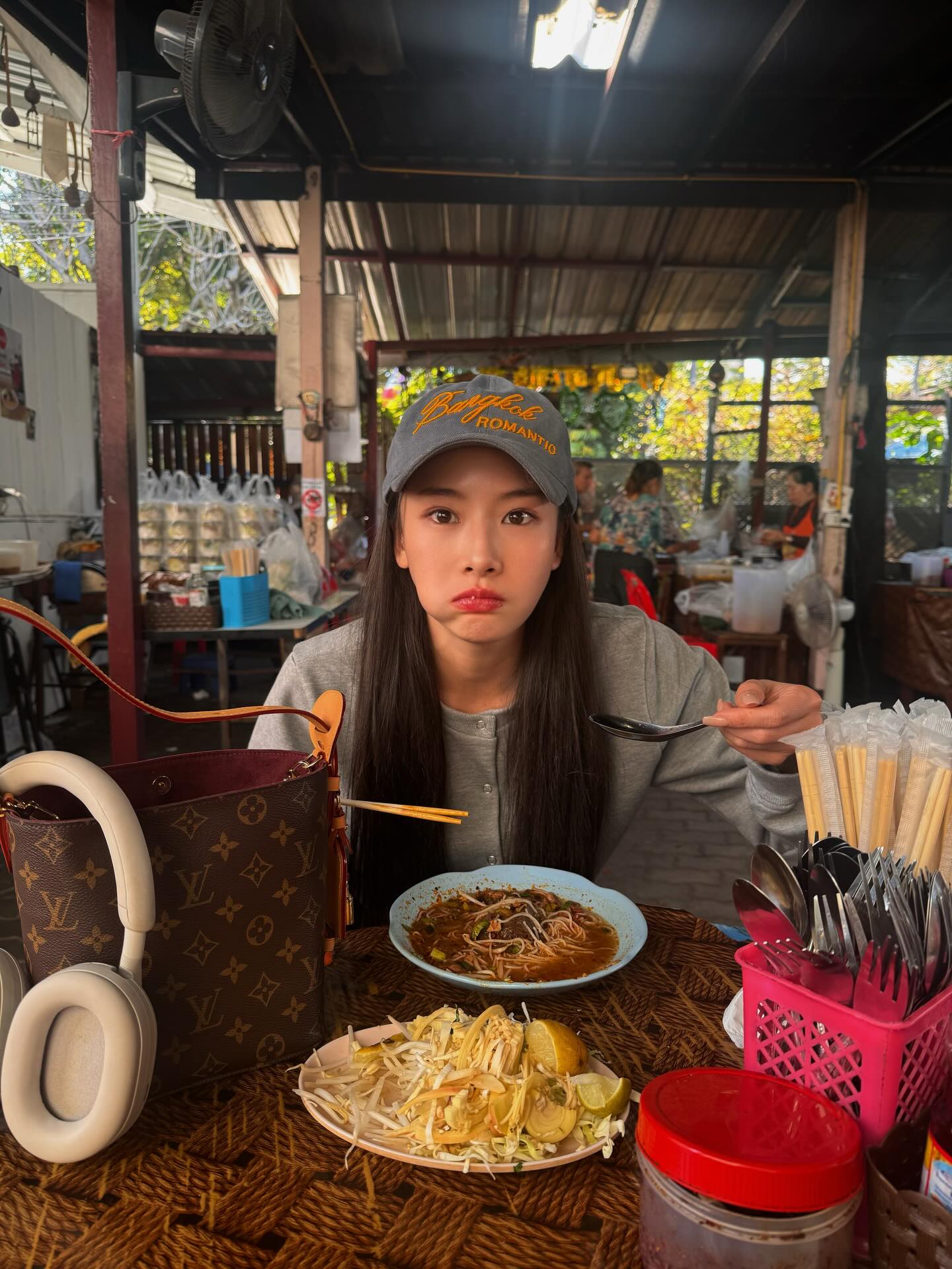 แพต - ชญานิษฐ์ ชาญสง่าเวช