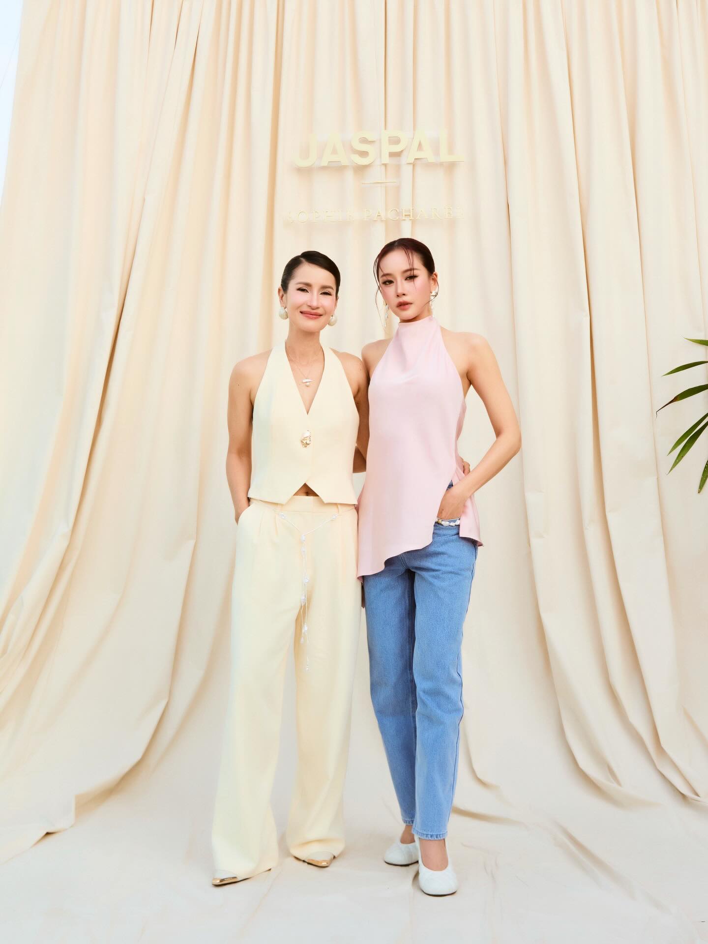 แพต - ชญานิษฐ์ ชาญสง่าเวช