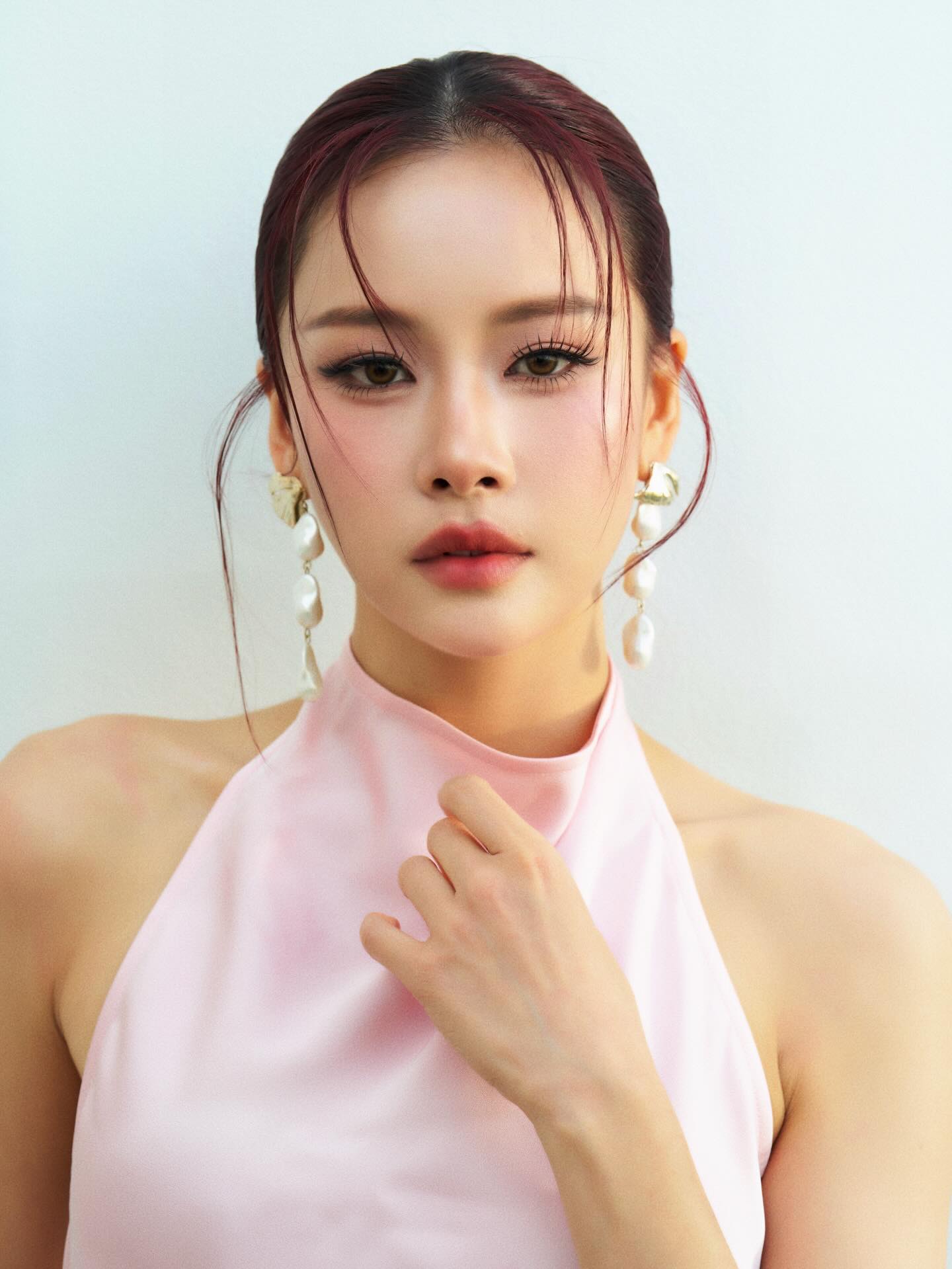 แพต - ชญานิษฐ์ ชาญสง่าเวช