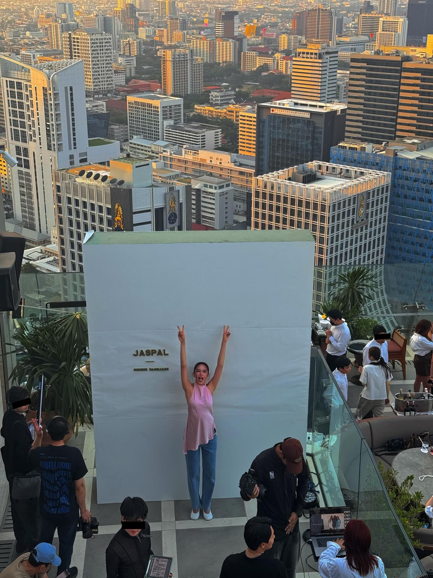 แพต - ชญานิษฐ์ ชาญสง่าเวช