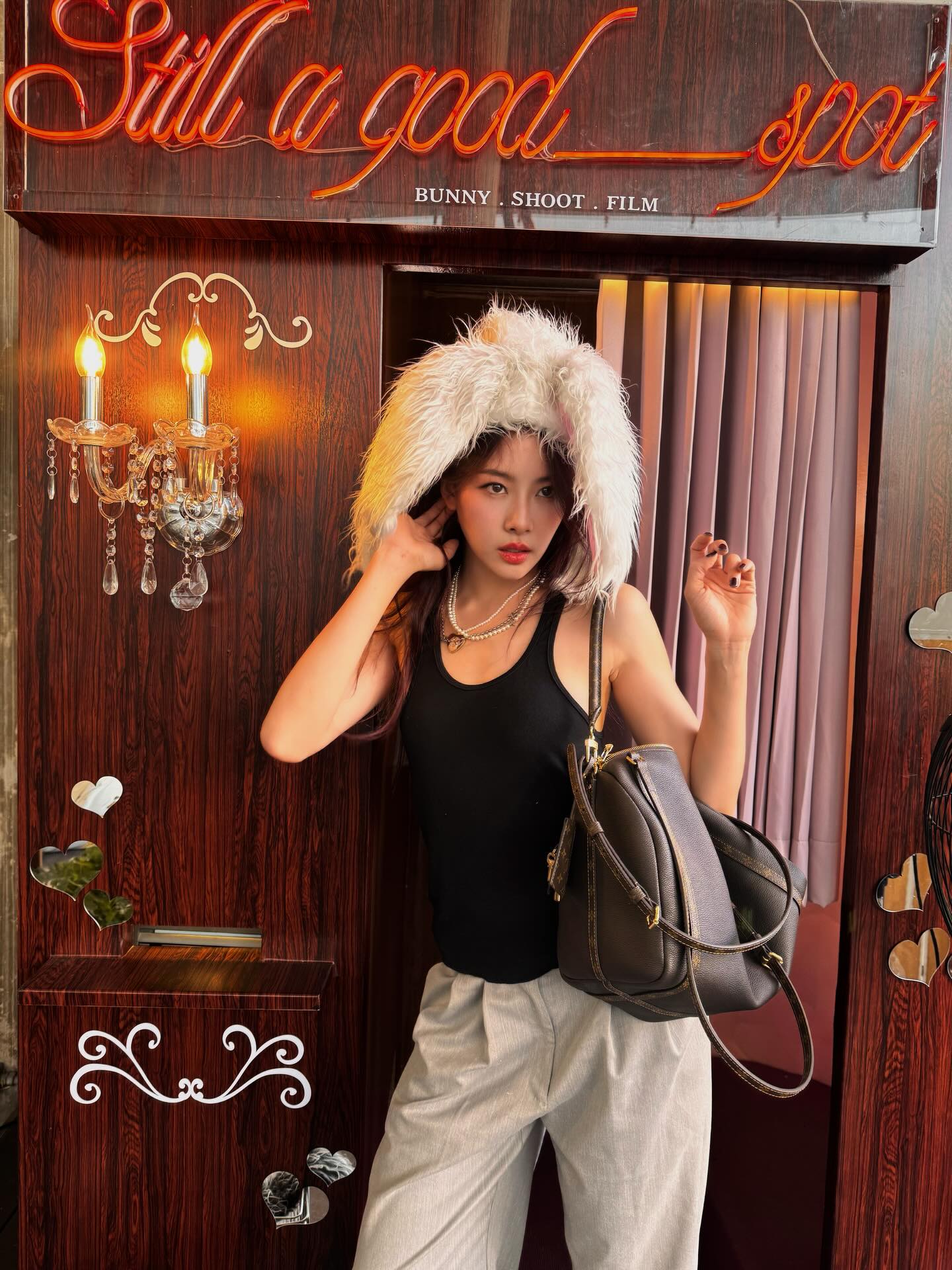 แพต - ชญานิษฐ์ ชาญสง่าเวช