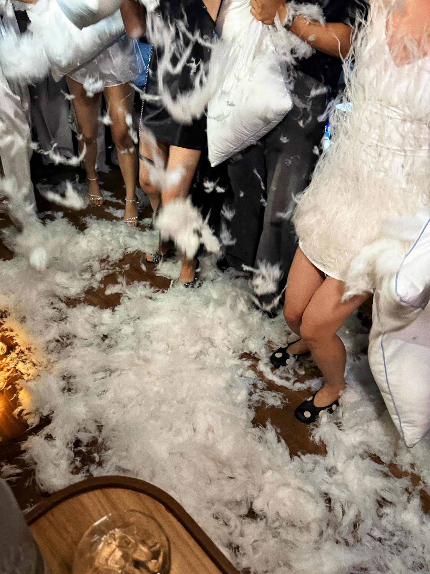 แพต - ชญานิษฐ์ ชาญสง่าเวช