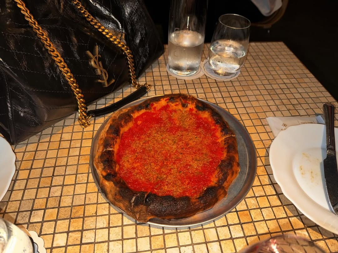 แพต - ชญานิษฐ์ ชาญสง่าเวช