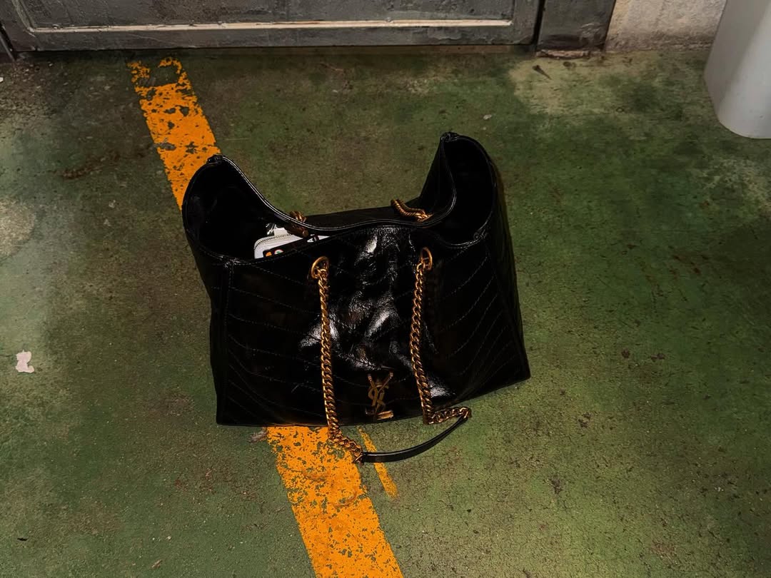 แพต - ชญานิษฐ์ ชาญสง่าเวช