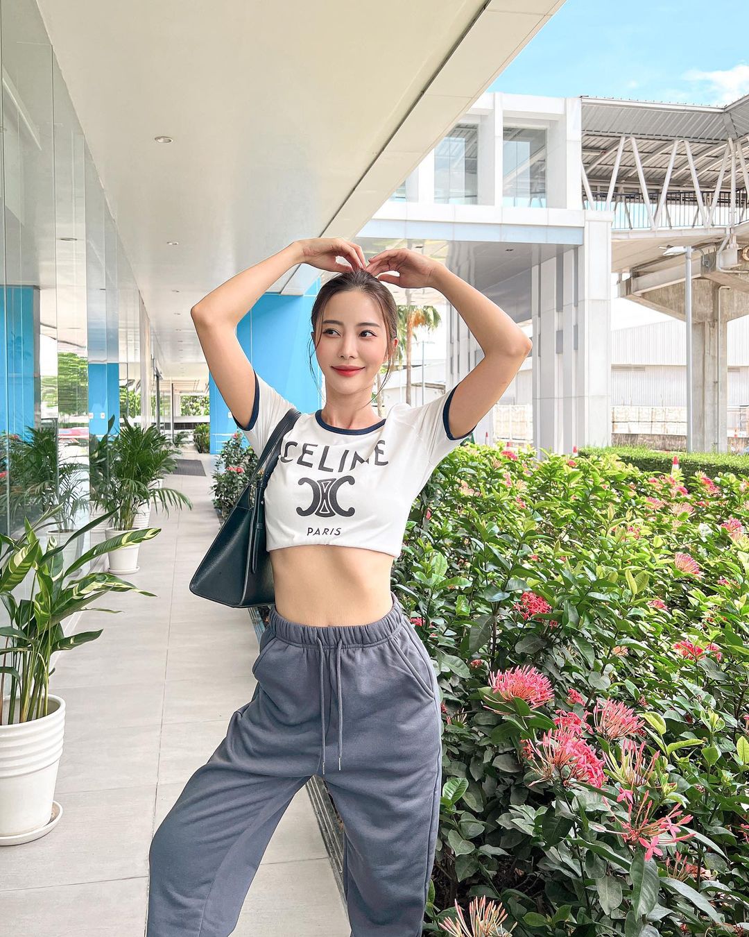 แจม - ชรัฐฐา อิมราพร