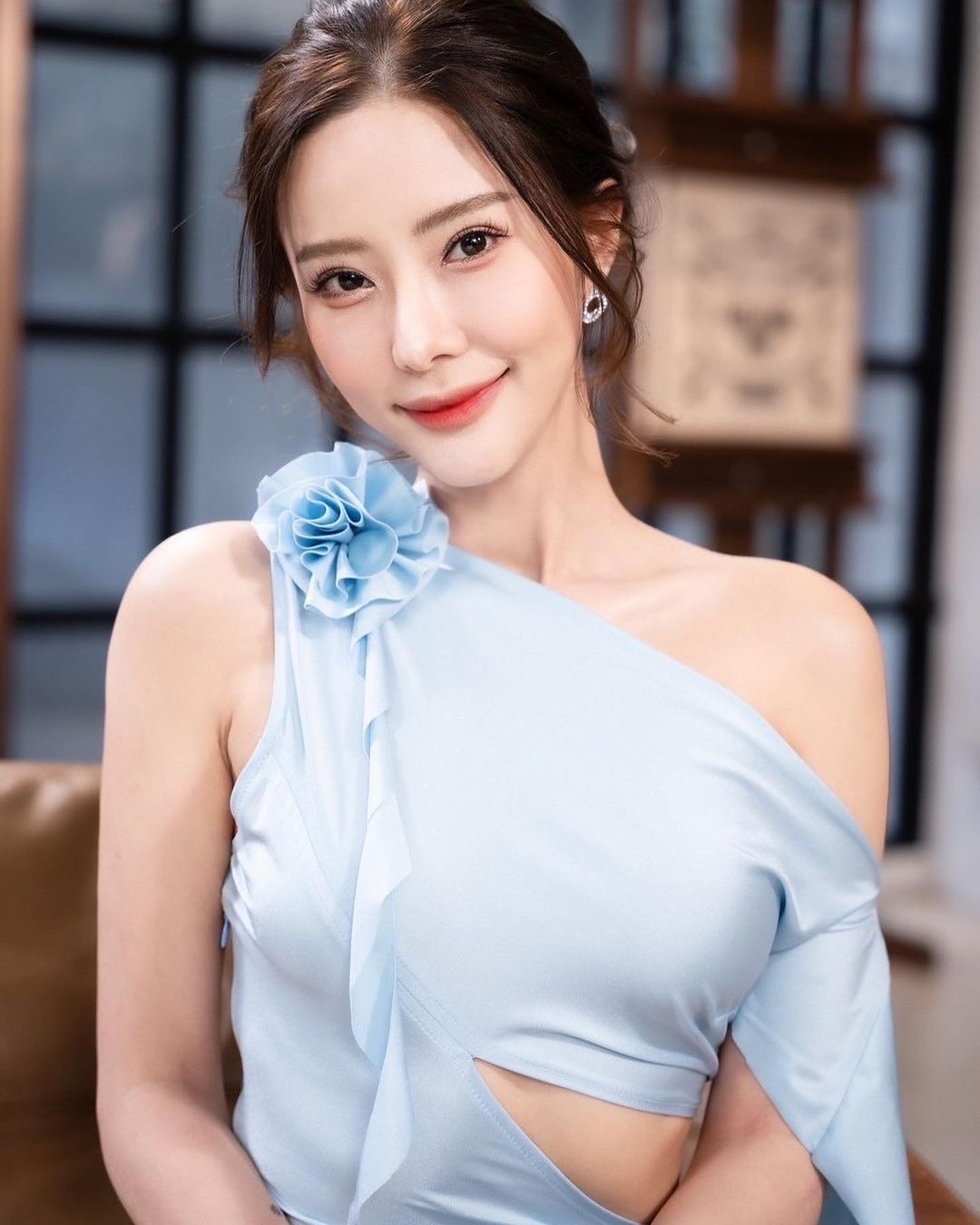แจม - ชรัฐฐา อิมราพร