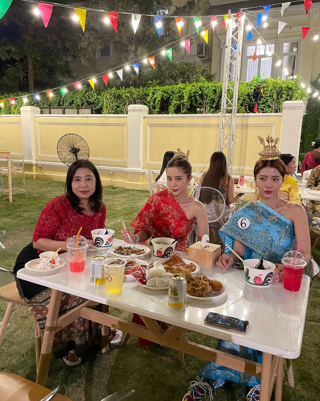 แจม - ชรัฐฐา อิมราพร