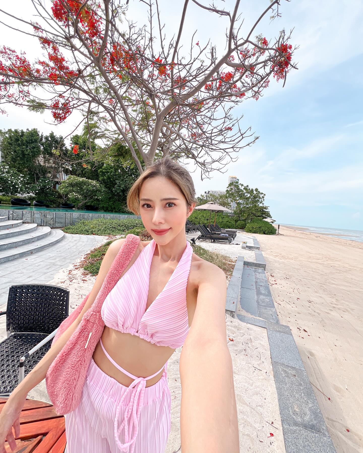 แจม - ชรัฐฐา อิมราพร