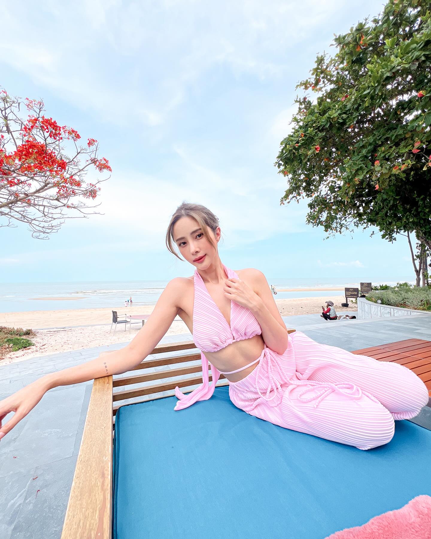 แจม - ชรัฐฐา อิมราพร