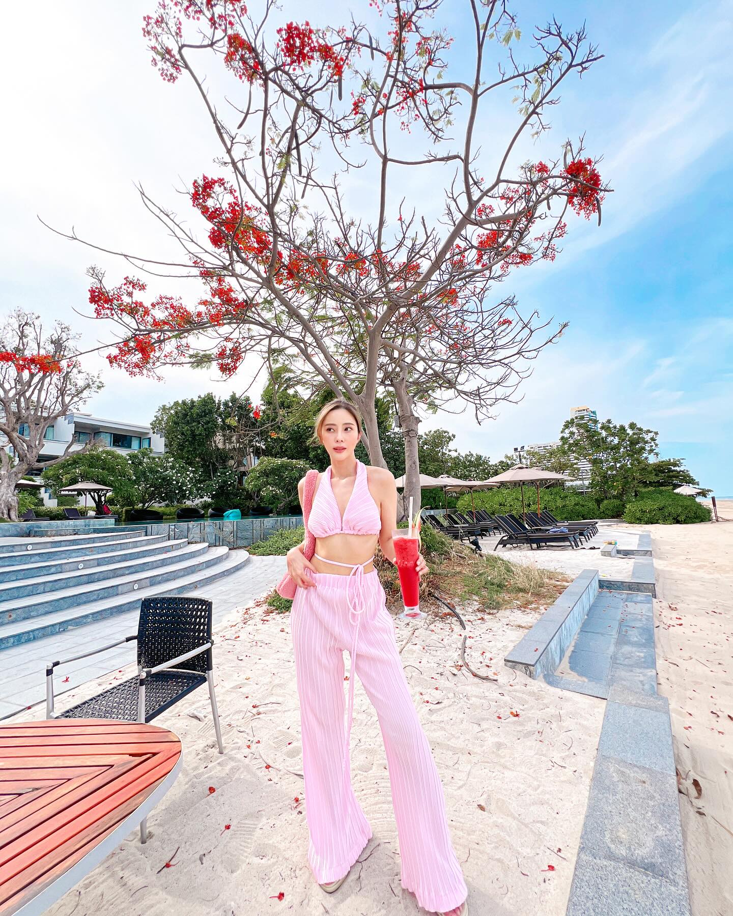 แจม - ชรัฐฐา อิมราพร