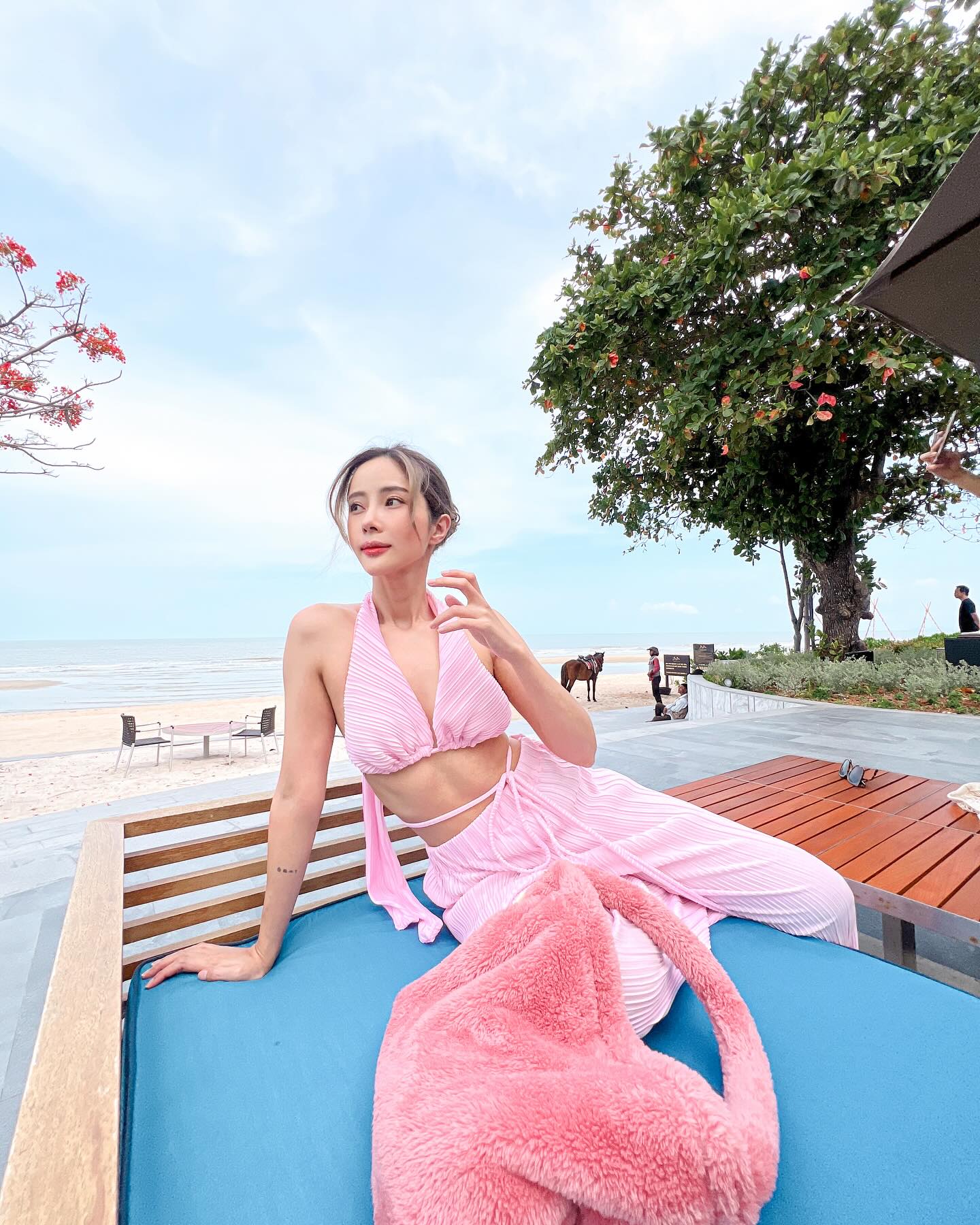 แจม - ชรัฐฐา อิมราพร