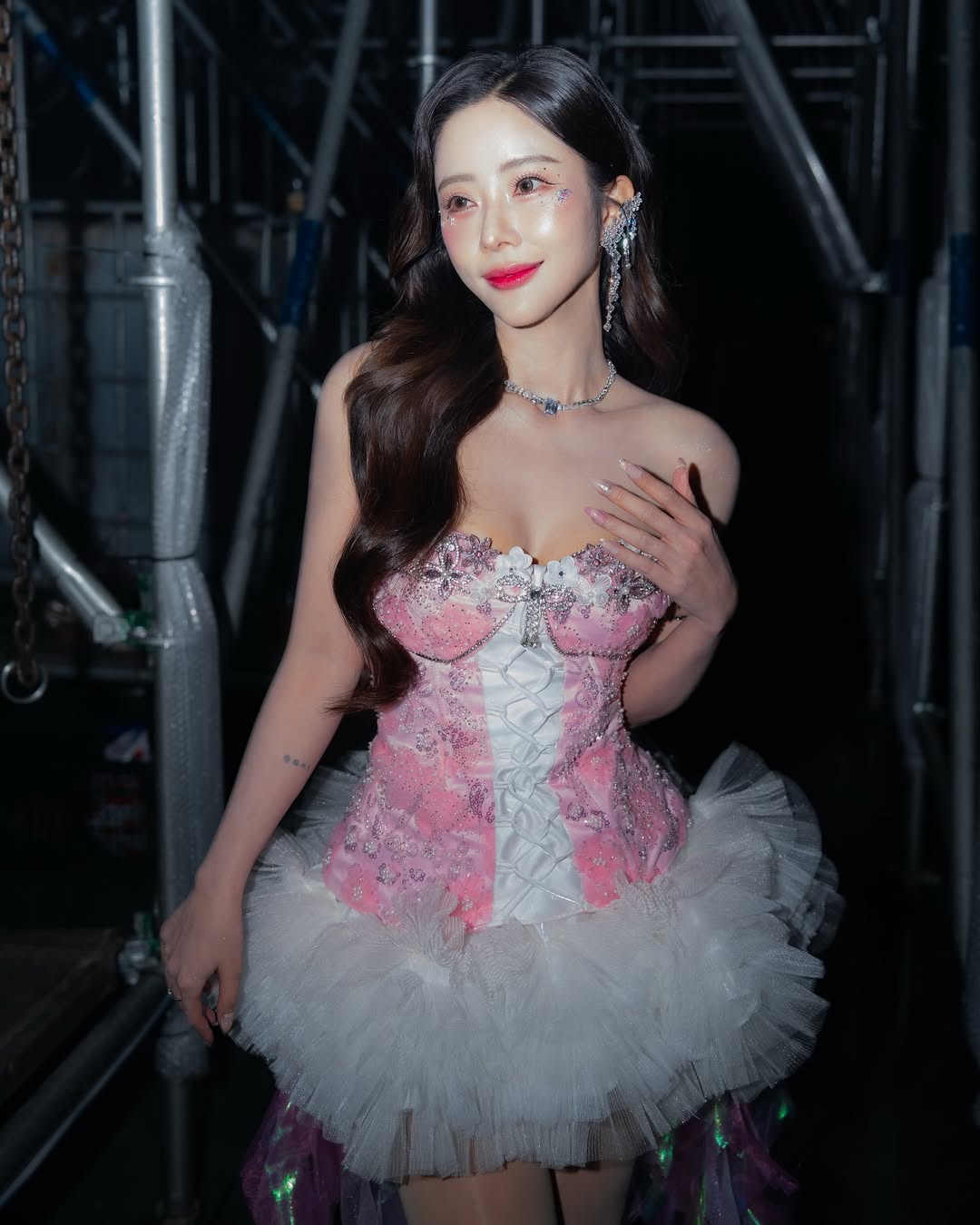 แจม - ชรัฐฐา อิมราพร