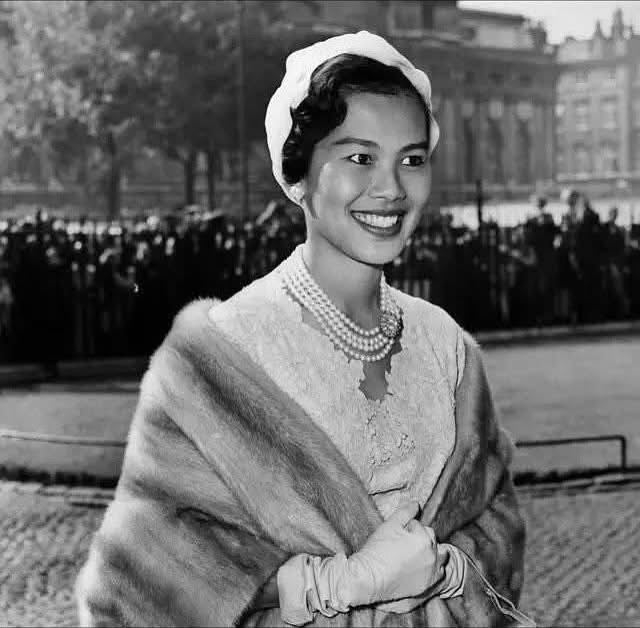 แจม - ชรัฐฐา อิมราพร