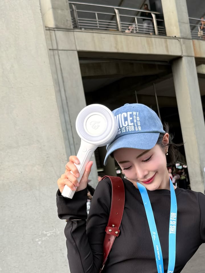 แจม - ชรัฐฐา อิมราพร