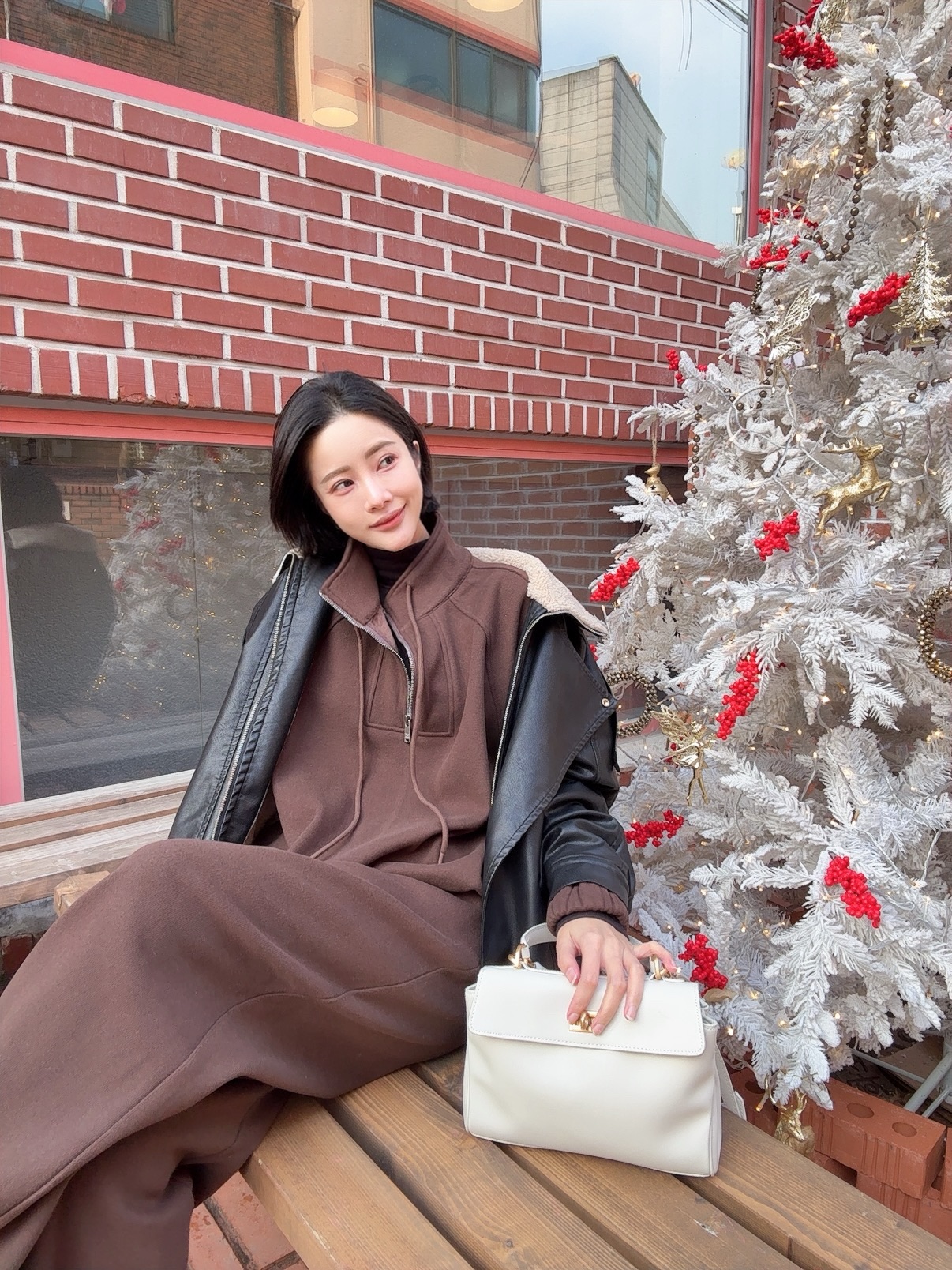 แจม - ชรัฐฐา อิมราพร