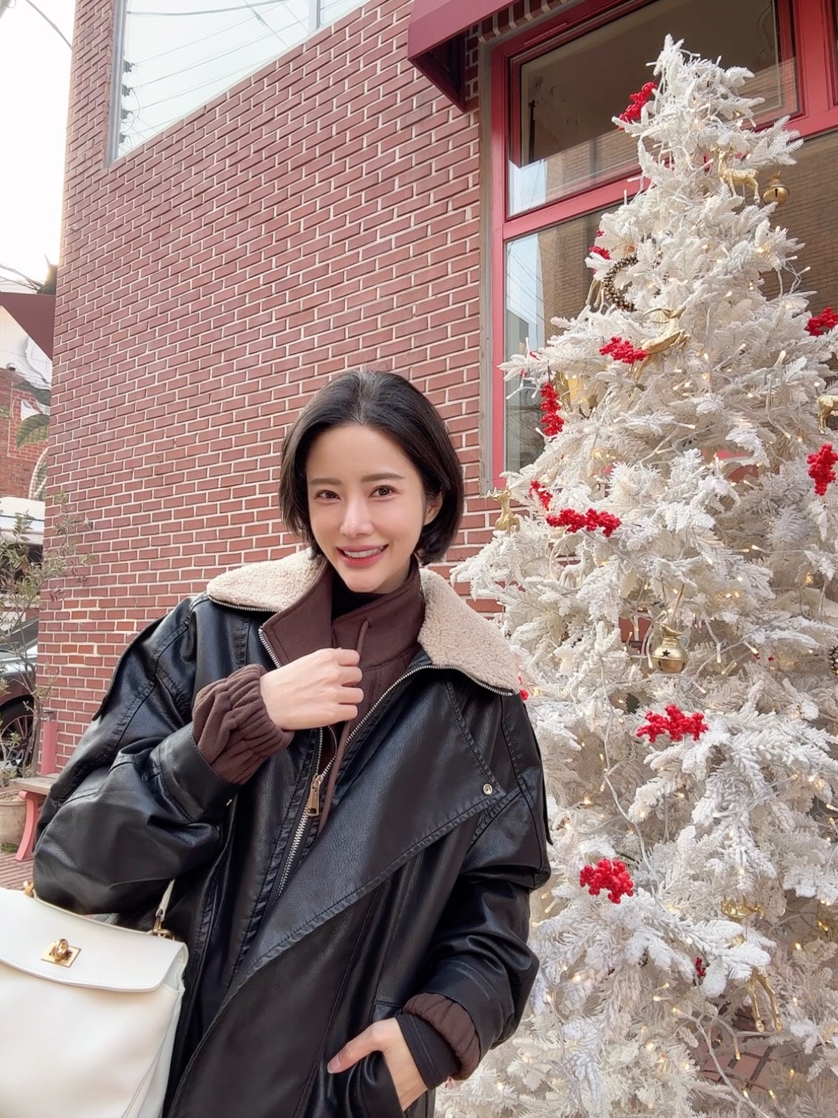 แจม - ชรัฐฐา อิมราพร