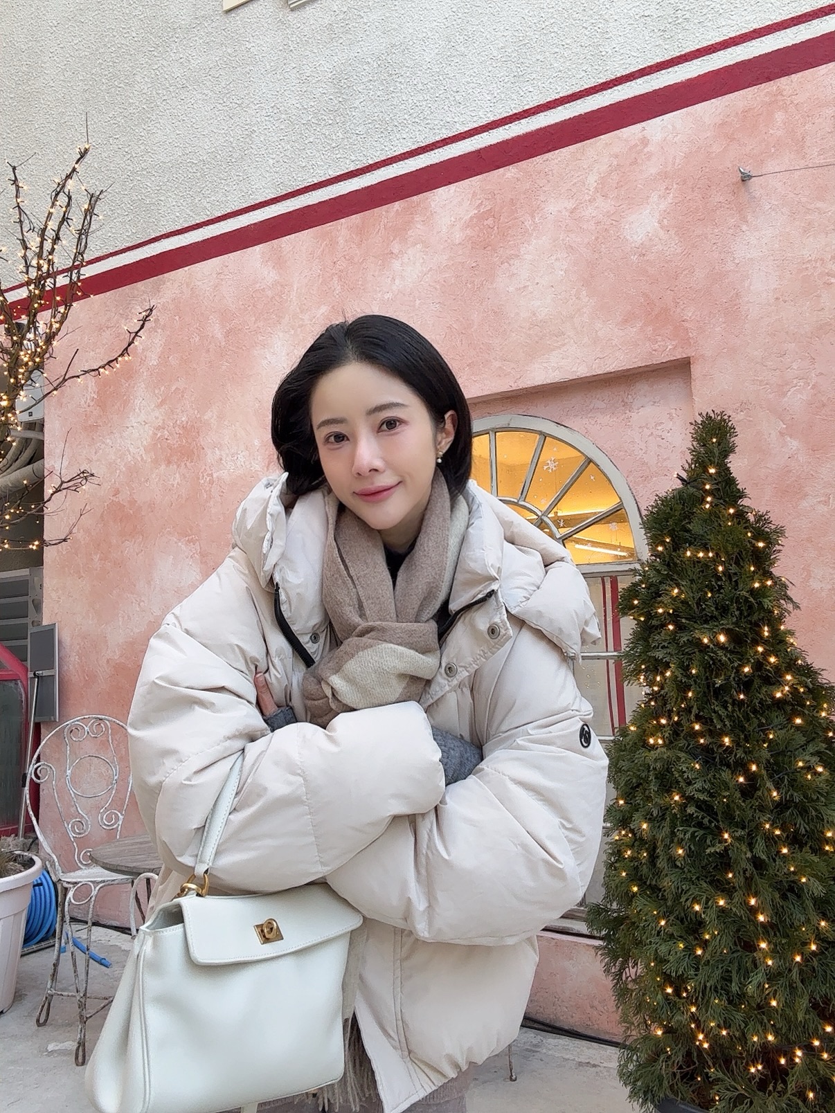 แจม - ชรัฐฐา อิมราพร