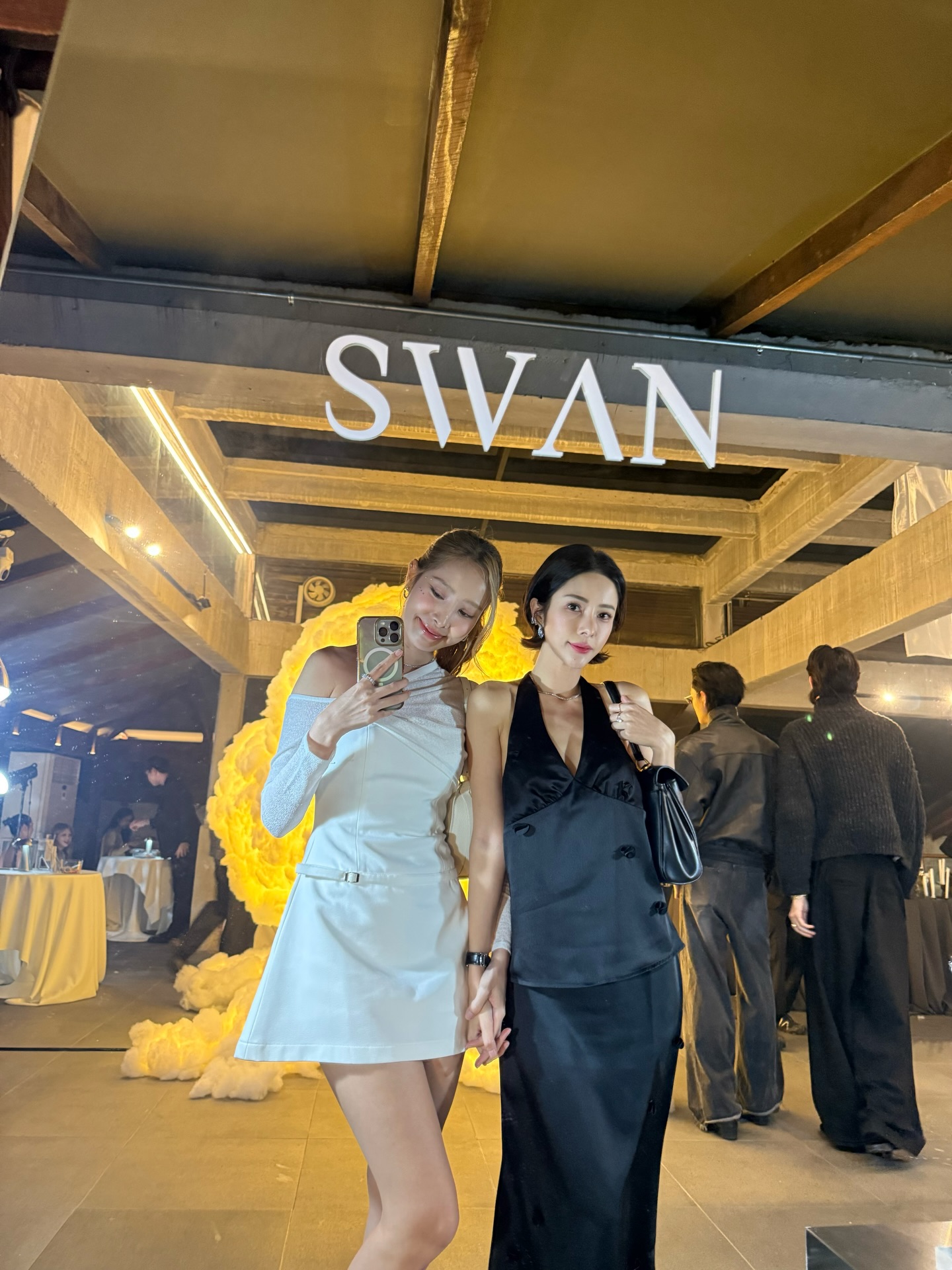 แจม - ชรัฐฐา อิมราพร