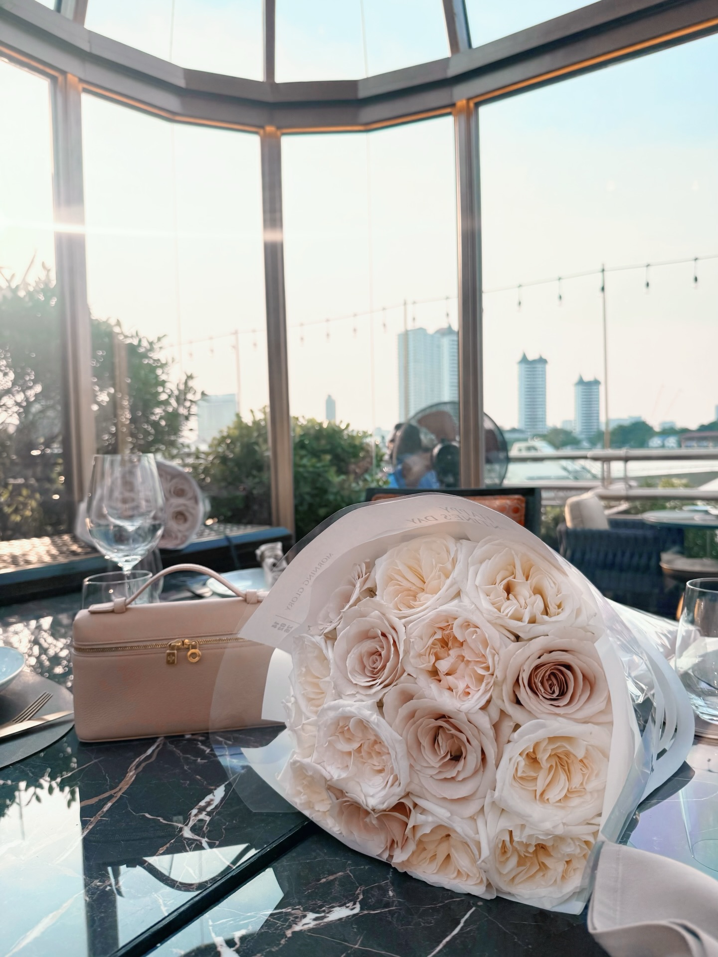 แจม - ชรัฐฐา อิมราพร