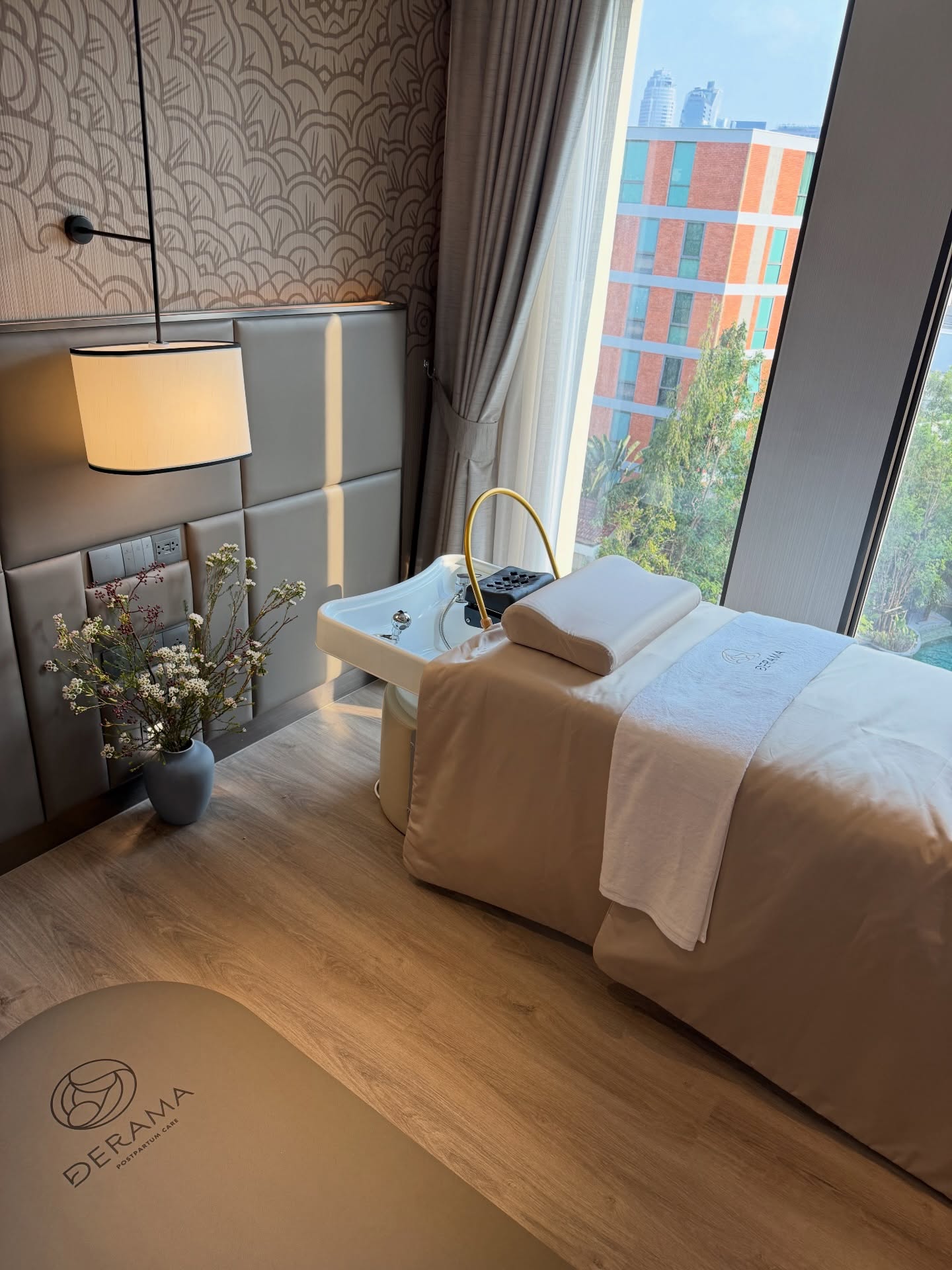 แจม - ชรัฐฐา อิมราพร