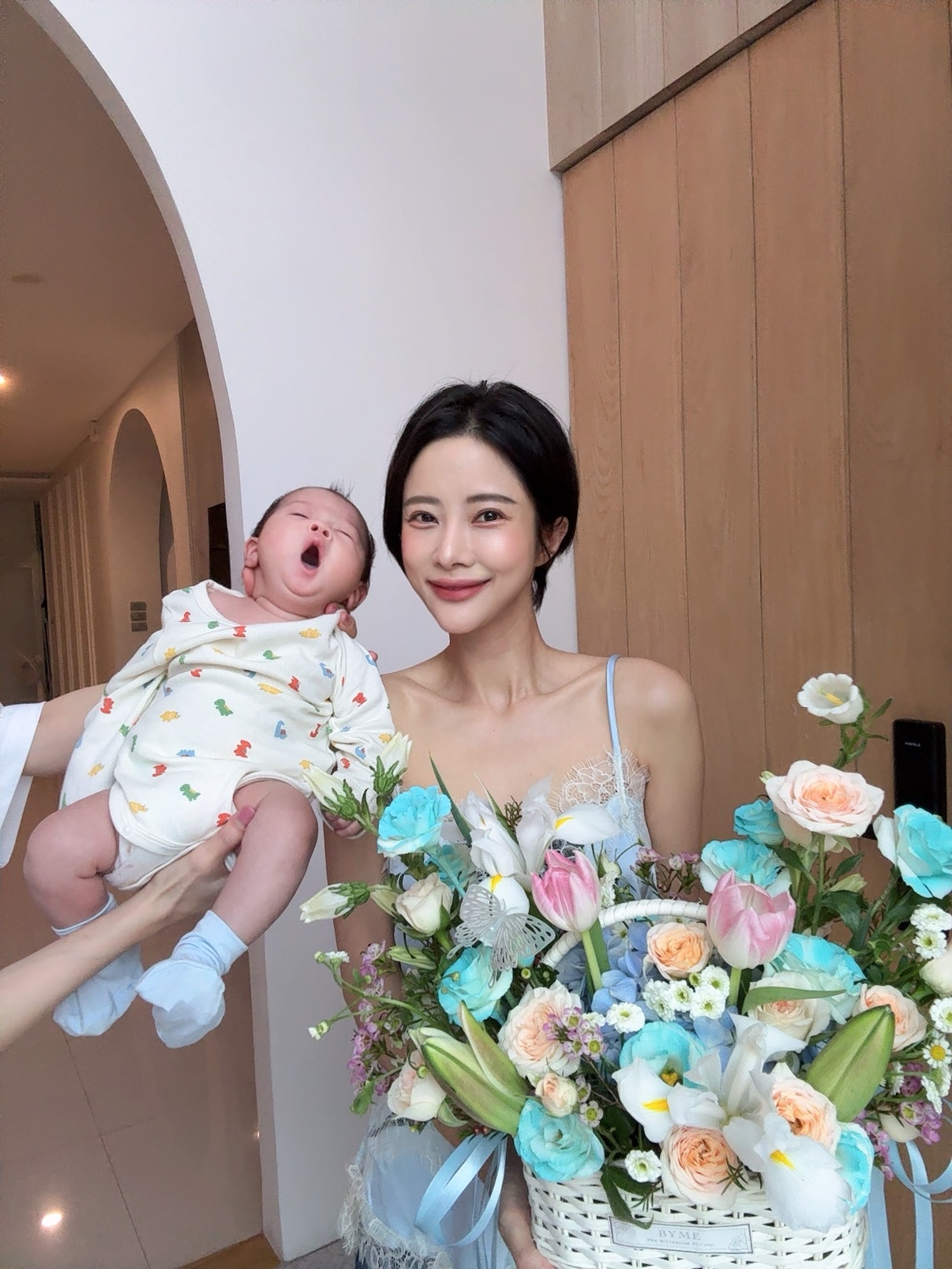 แจม - ชรัฐฐา อิมราพร