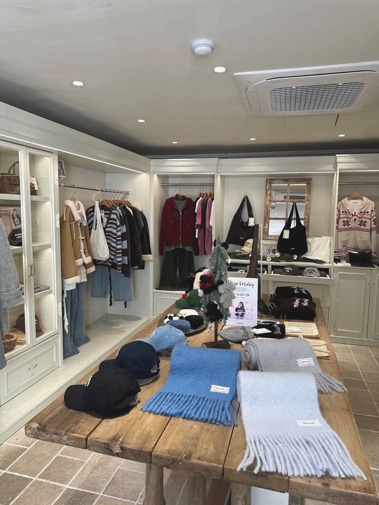 แจม - ชรัฐฐา อิมราพร