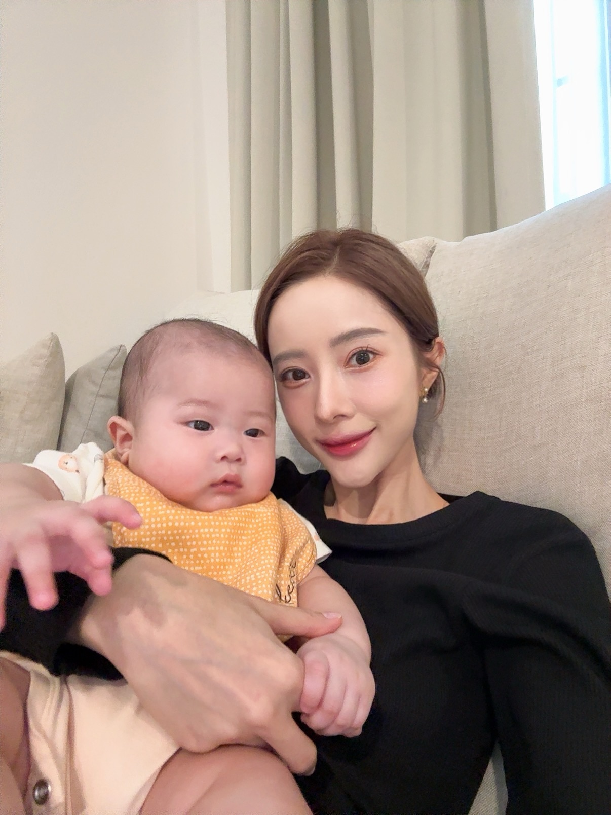 แจม - ชรัฐฐา อิมราพร
