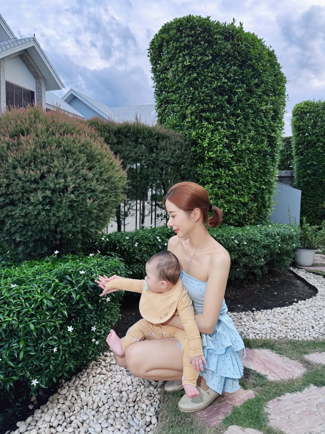 แจม - ชรัฐฐา อิมราพร