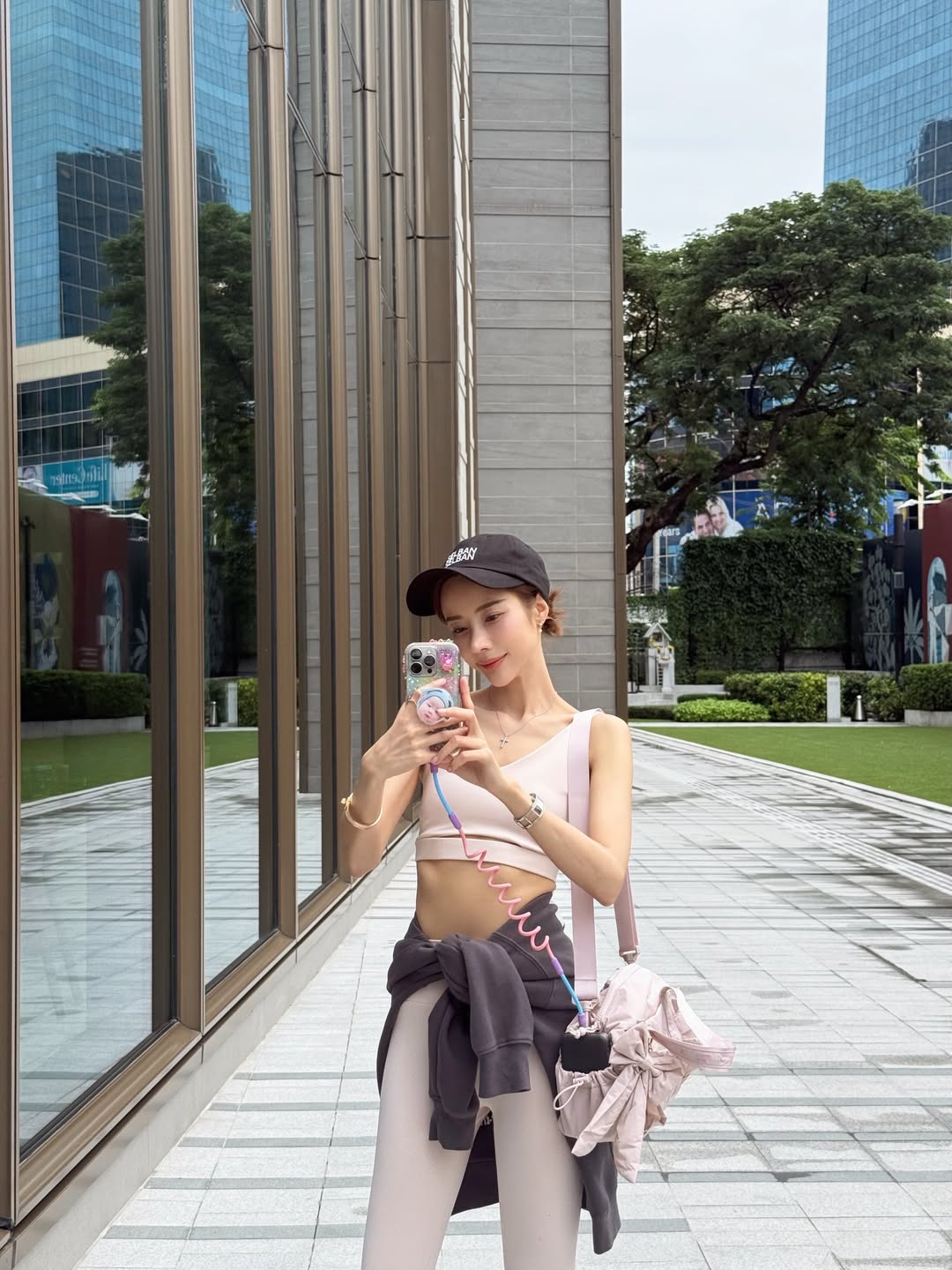 แจม - ชรัฐฐา อิมราพร