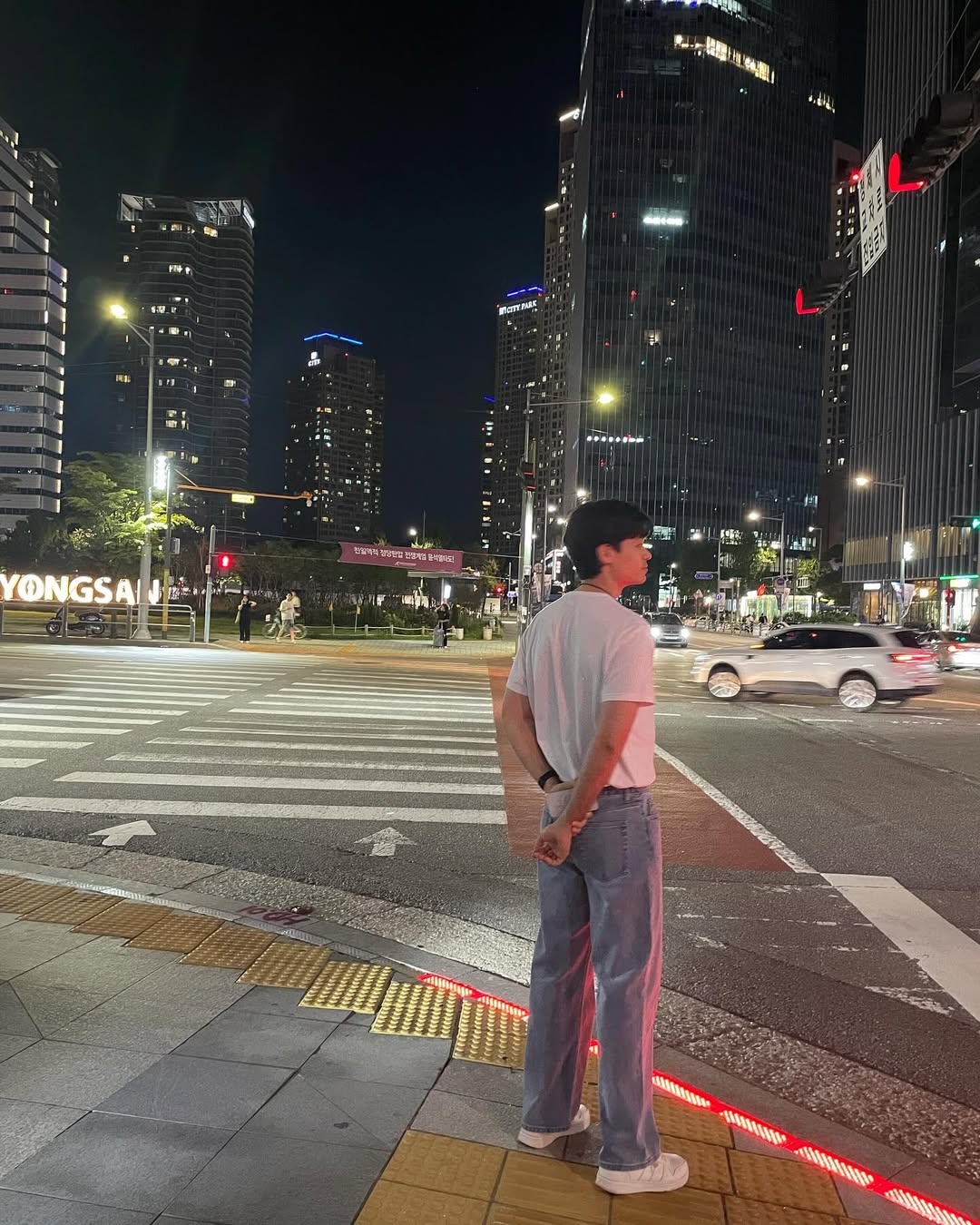 ณัฐ - ณัฐรัฐ โมริส เลอกรอง