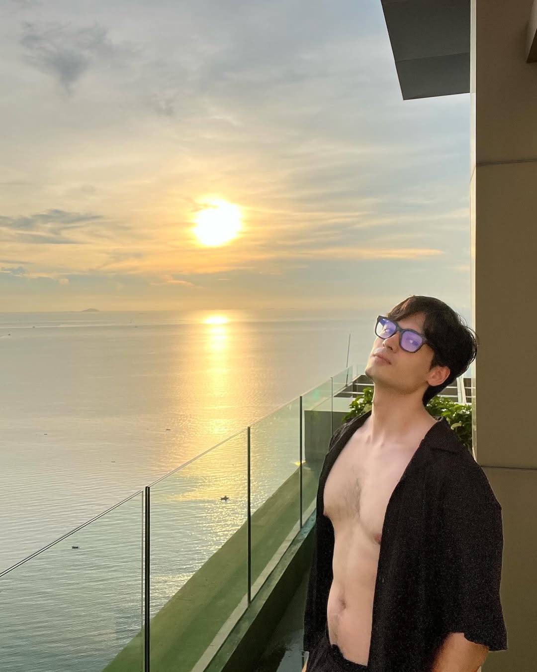 ณัฐ - ณัฐรัฐ โมริส เลอกรอง