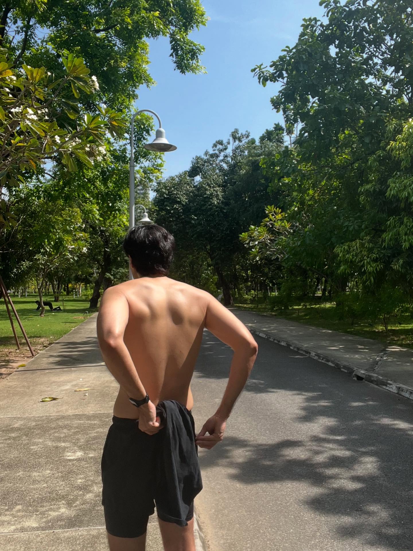 ณัฐ - ณัฐรัฐ โมริส เลอกรอง