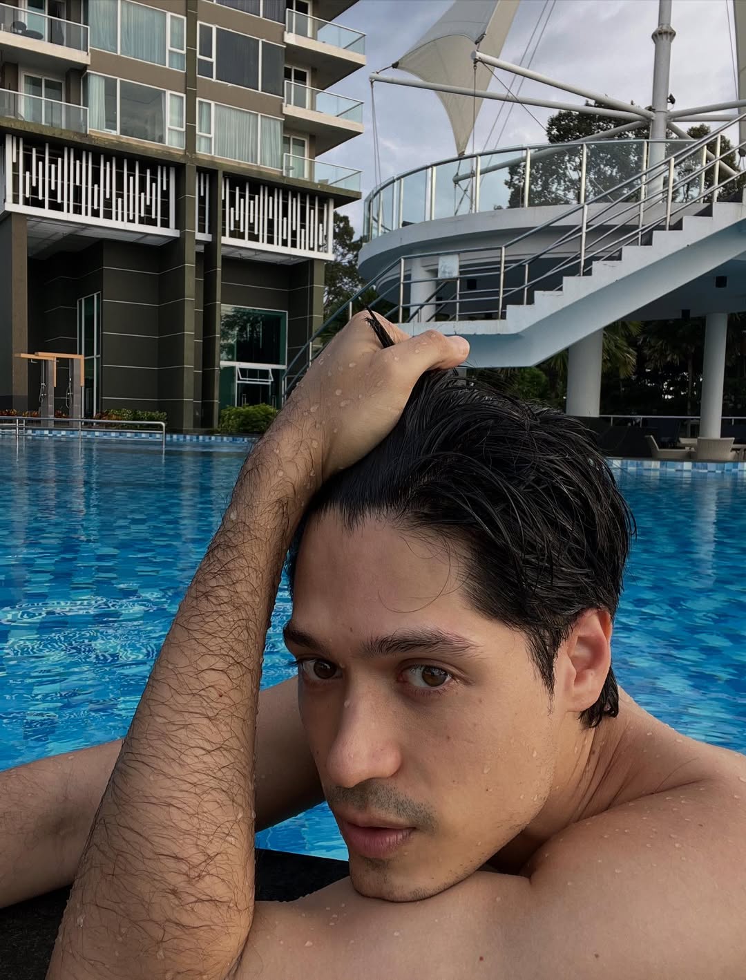 ณัฐ - ณัฐรัฐ โมริส เลอกรอง