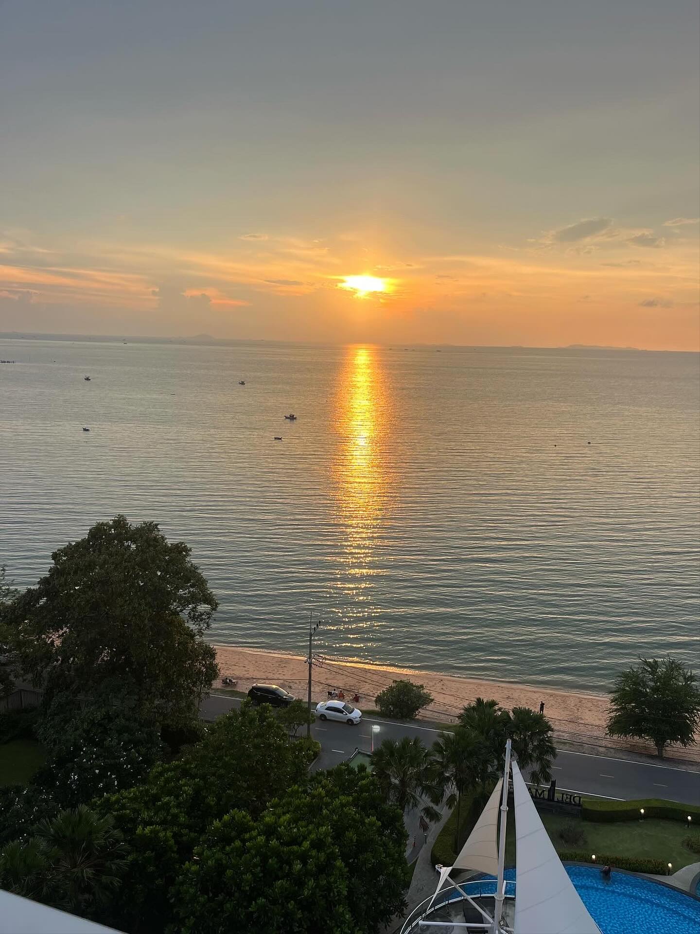 ณัฐ - ณัฐรัฐ โมริส เลอกรอง