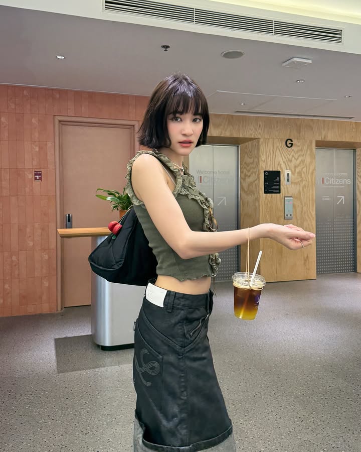 ส้ม - มารี เออเจนี เลอเลย์