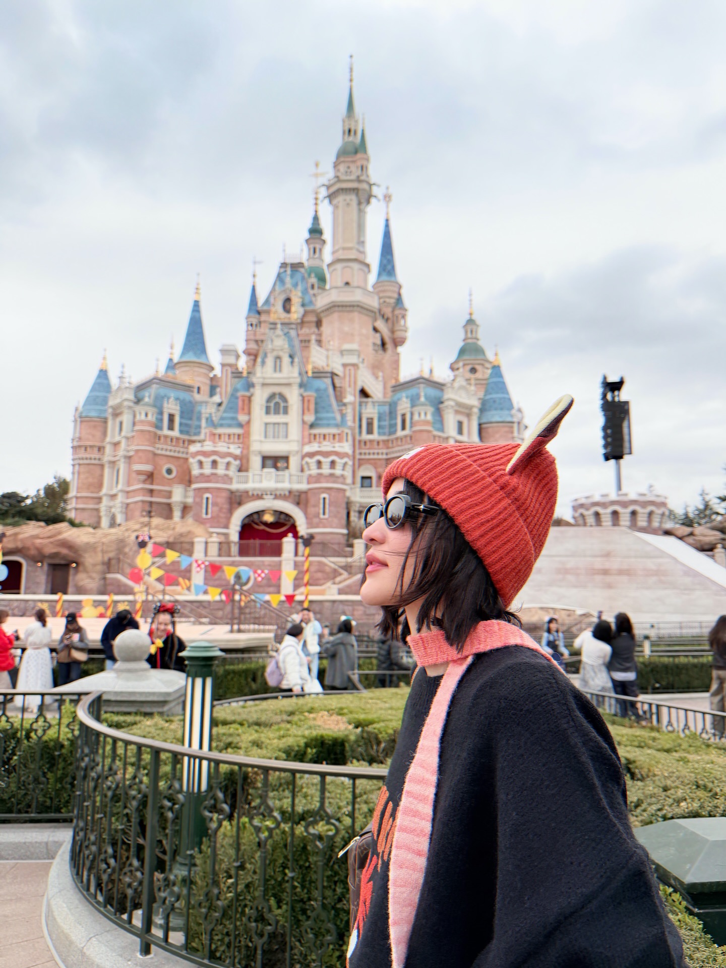 ส้ม - มารี เออเจนี เลอเลย์